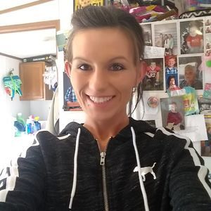 Meet your Posher, Cristina